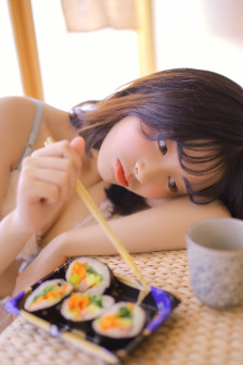 我和女神的荒岛余生